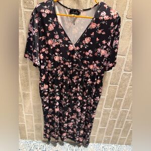 Amzplus Brand New Silk Dress With Pockets!